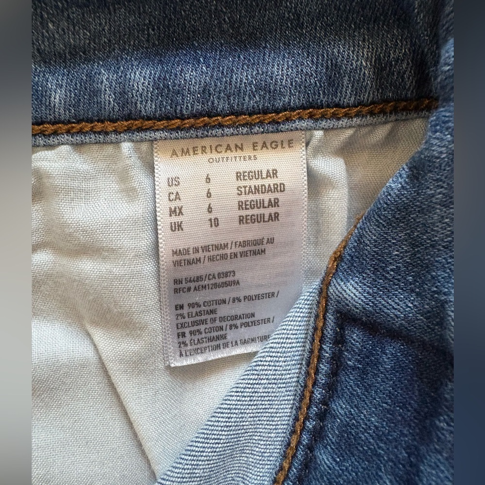 American Eagle Outfitters Dark Blue Skinny Jeans - Picture 5 of 7